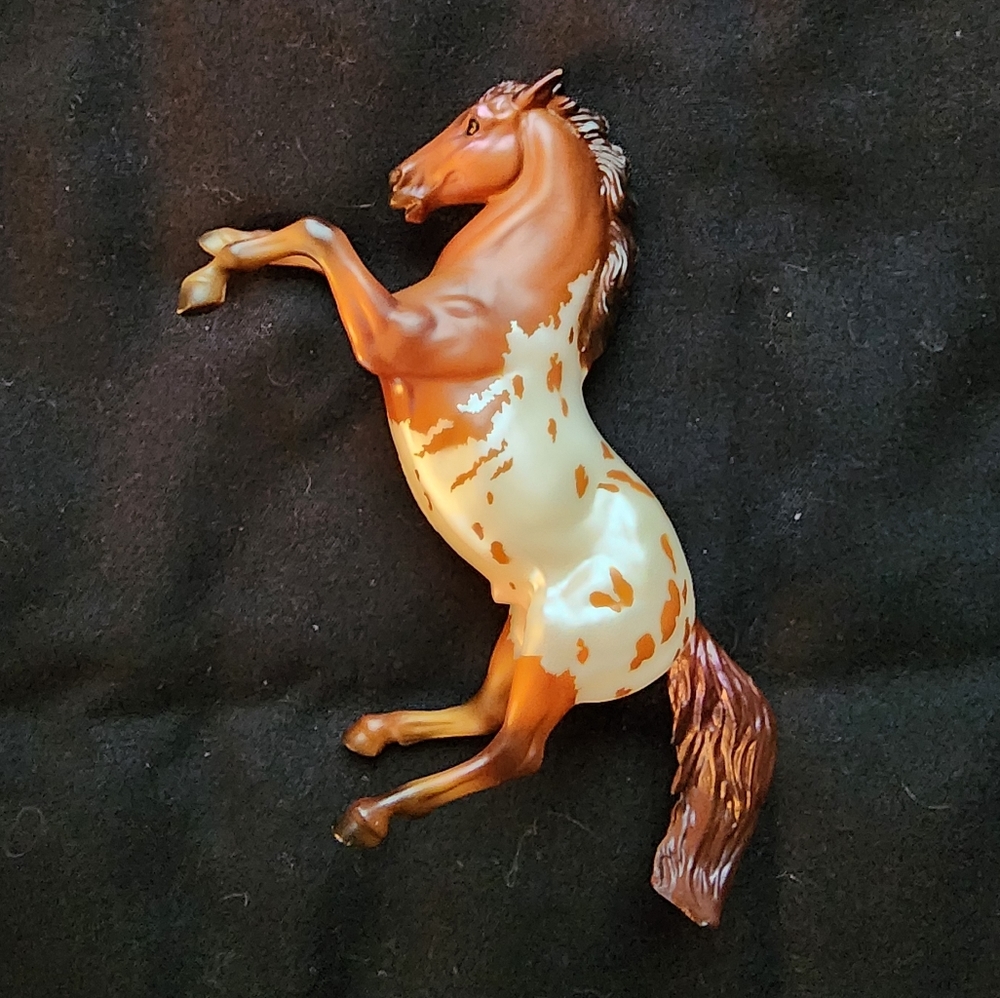 2022 Breyer Stablemate Club Dax